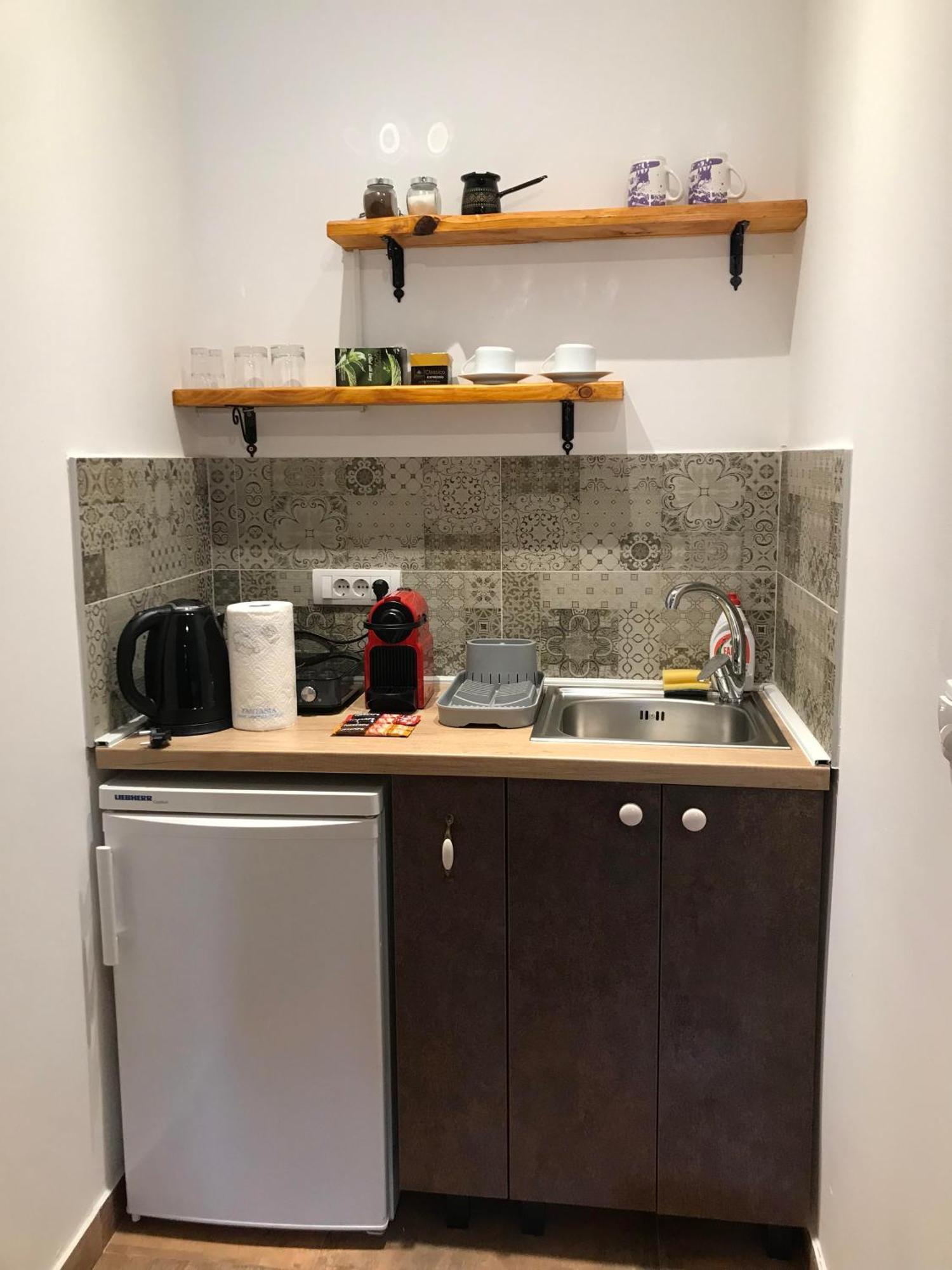Apartments Pkt Delux Ni Екстериор снимка