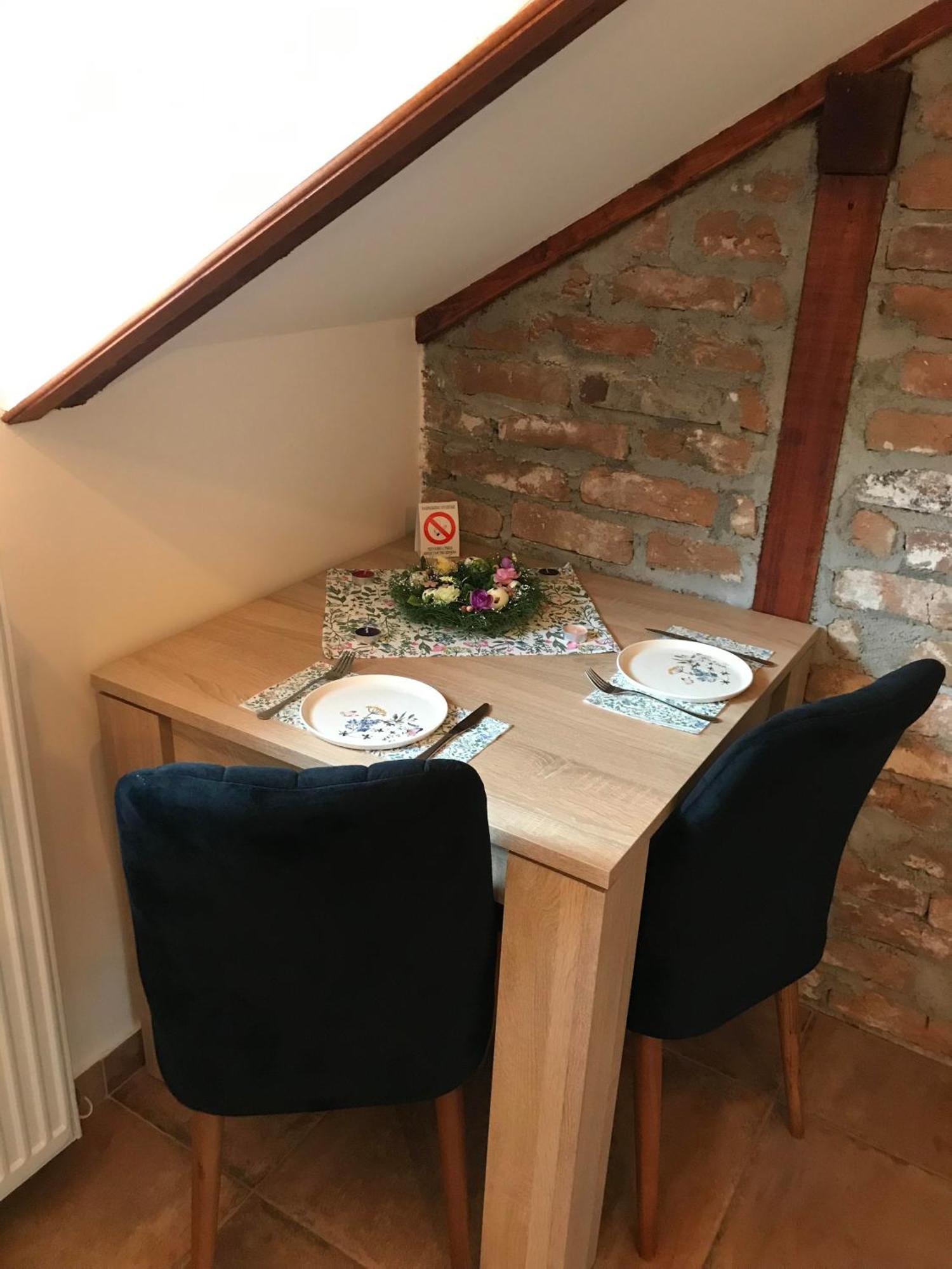 Apartments Pkt Delux Ni Екстериор снимка