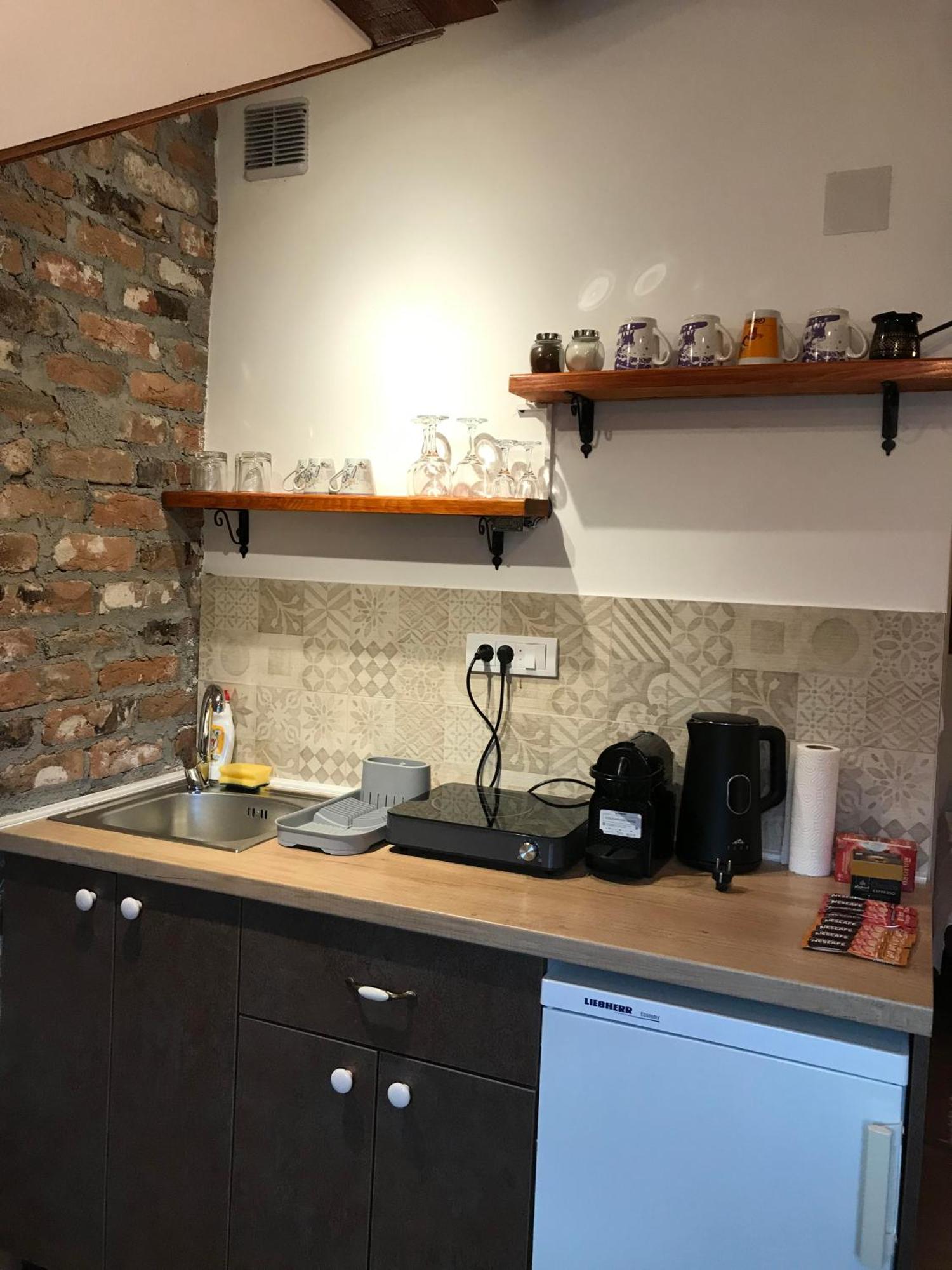 Apartments Pkt Delux Ni Екстериор снимка